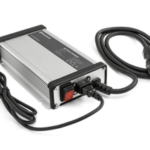 Husqvarna Schnellladegerät PS900C 900 Watt für 48V Akkus
